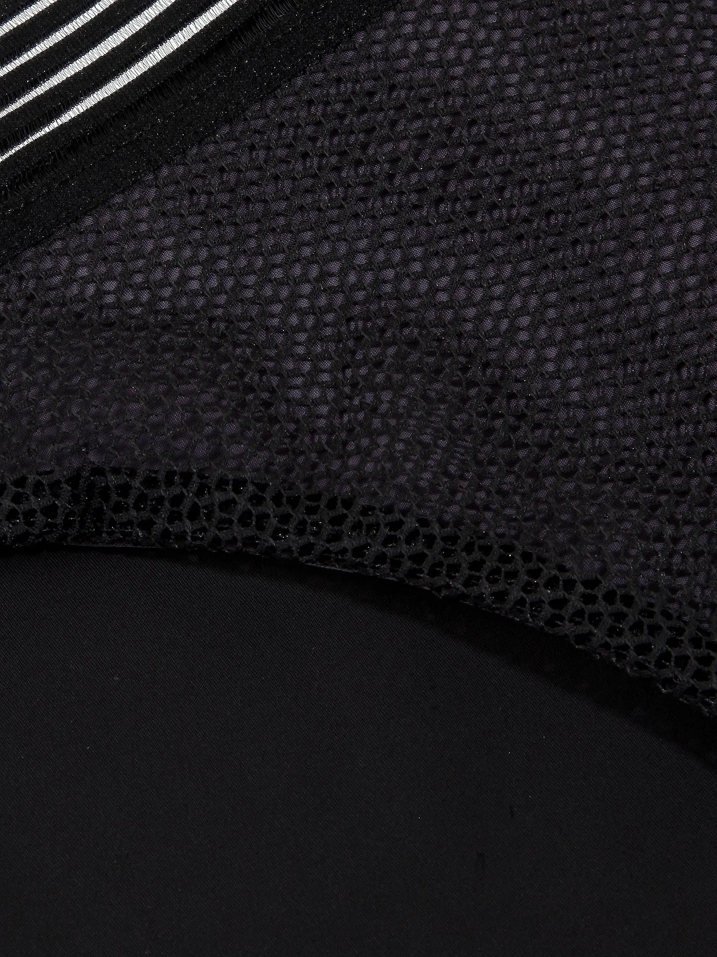 TRIUMPH | Tai-Slip "Infinite Sensation" (Schwarz) | 
